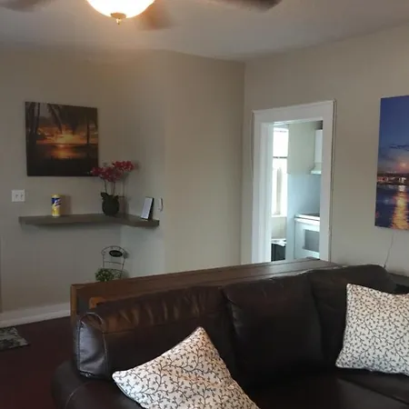 Modern 2/1 Apt Near Midtown And Beaches Miami Exterior photo