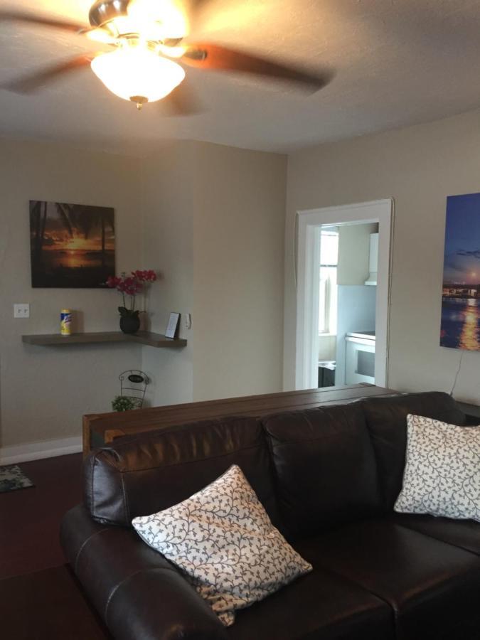 Modern 2/1 Near Midtown And Beaches *